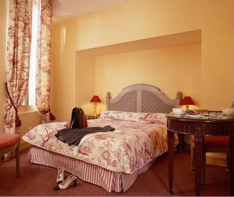 Hotel Restaurant Palais Cardinal 圣艾米隆 客房 照片